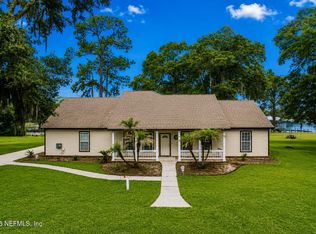 105 Sunny Lane Br, Pomona Park, FL 32181