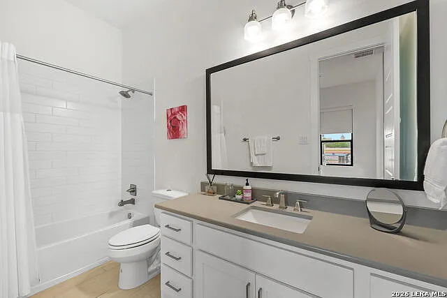 825 N Saint Marys St #301 — Photo 20