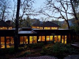 255 E 38th Ave, Eugene, OR 97405