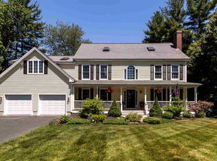 14 Cordeiro Dr, Dover, NH 03820