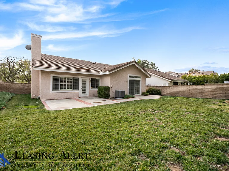 23459 Riversbridge Way — Photo 23