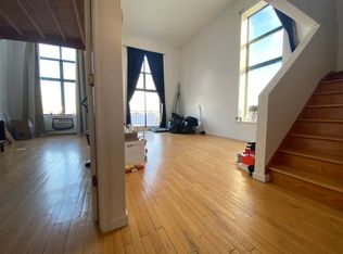 72 Scholes St #4A, Brooklyn, NY 11206