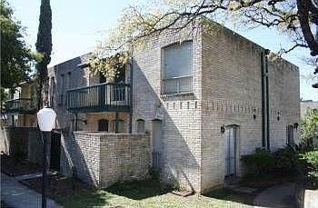 1st image of 9915 Powhatan Dr #B-2