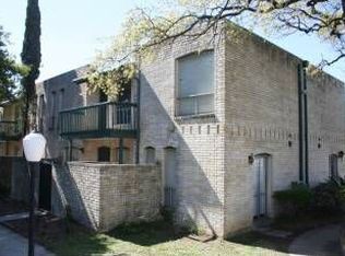 9915 Powhatan Dr #B-2, San Antonio, TX 78230