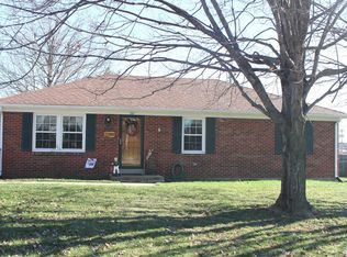 161 Oakmont Dr, Nicholasville, KY 40356