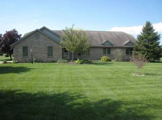 1011 Tioga Ct, Springfield, OH 45502