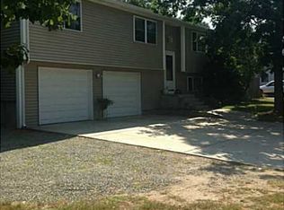 2018 New London Tpke, Coventry, RI 02816