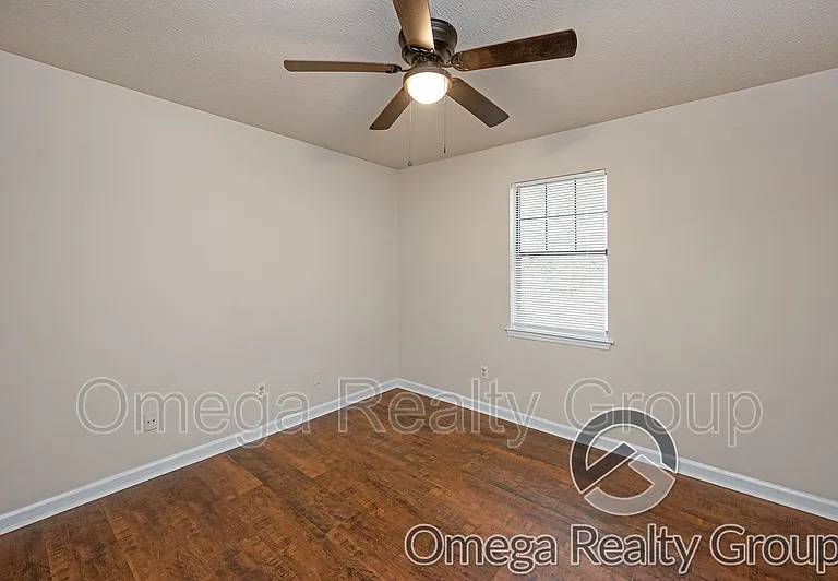 1801 Carson Rd #4 — Photo 12