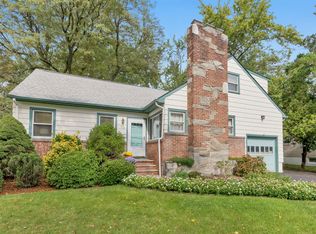 112 Meadow Rd, Clark, NJ 07066