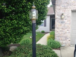 523 Stonecrest, Savoy, IL 61874