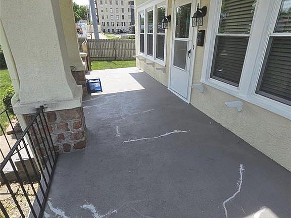 5th image of 1100 N 25th St
