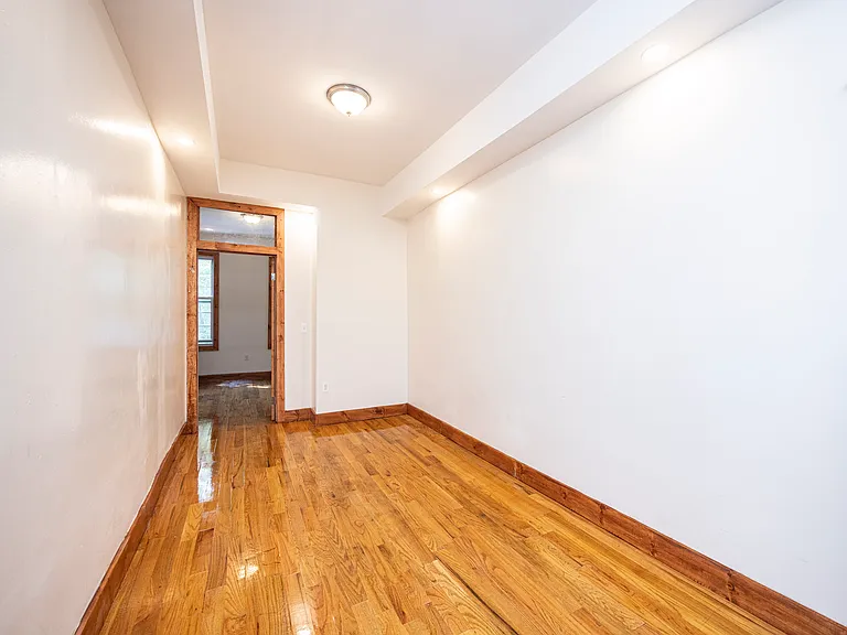 1412 De Kalb Ave #2L — Photo 15