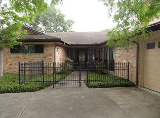 18235 Caprice Ln, Houston, TX 77058