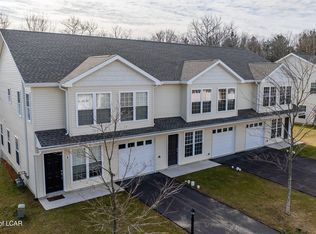 14 Nicole Ln, Hazleton, PA 18201