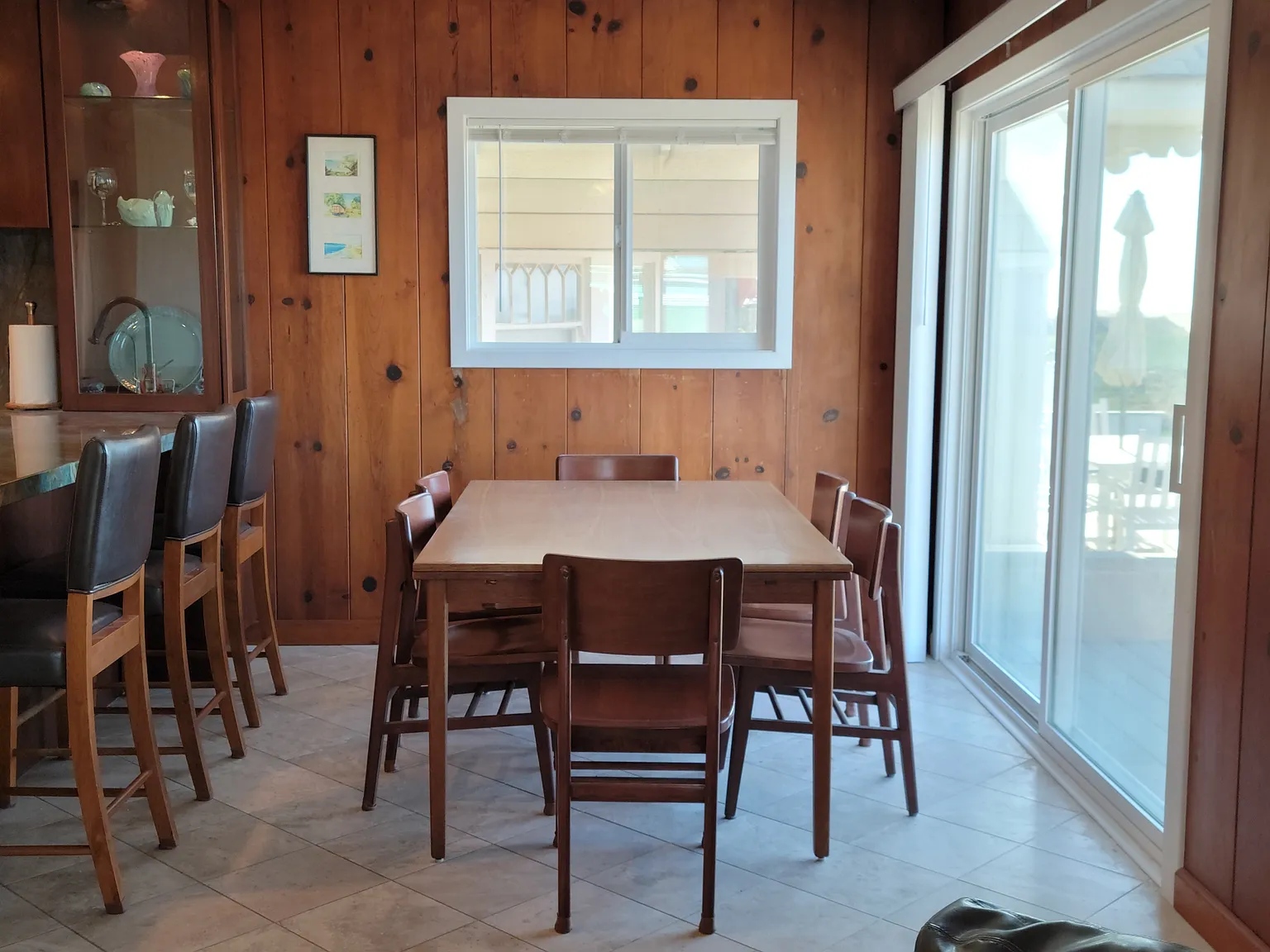 2 bed, 900 sqft, $6,200 — Photo 4