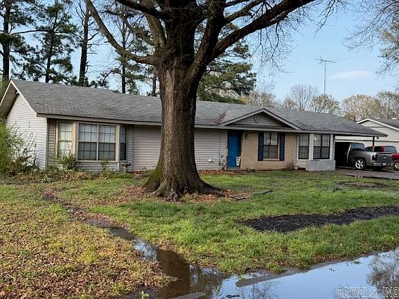 2nd image of 25 Green Meadow Dr