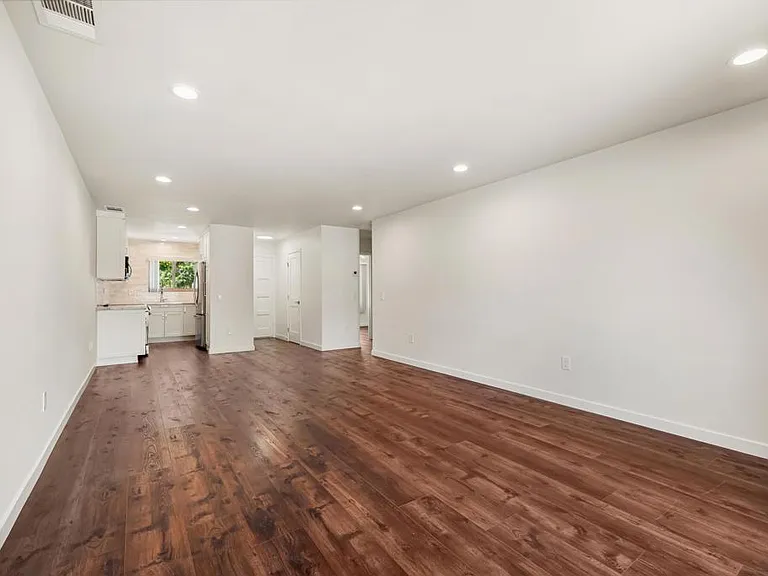 1723 Kellington Pl — Photo 4