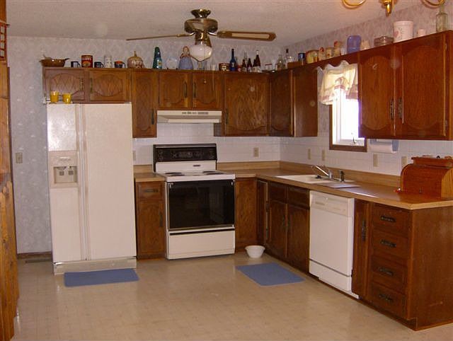 1st image of 2209 Commanche Dr