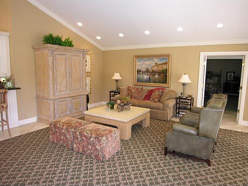 Spacious Family Room