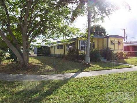 1st image of 4180 Meadow View Dr