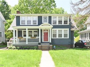 1584 Rydalmount Rd, Cleveland Heights, OH 44118