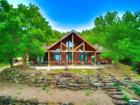 1807 Rose Ln, Eufaula, OK 74432