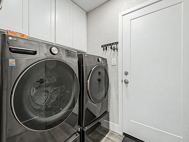 5017 E Acoma Dr — Photo 31