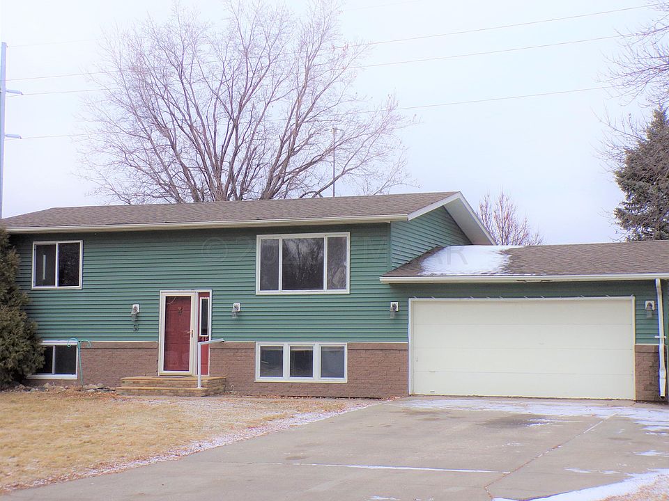 1st image of 412 Brook Ave