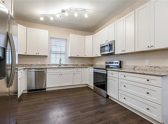 3rd image of 2618 Dabadie St