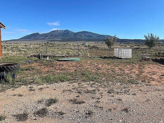 4th image of 191 Lasal Rd
