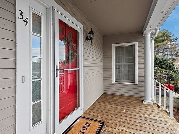 2nd image of 34 Bellwood Cir #34