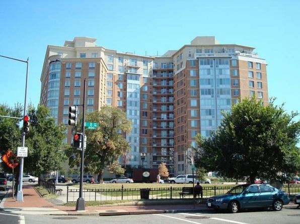 555 Massachusetts Ave NW APT 1406