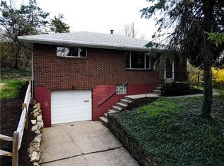 1232 Carnahan Rd, Pittsburgh, PA 15216