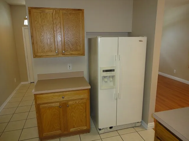 4 bed, 2.0 bath, 1845 sqft, $2,485 — Photo 4