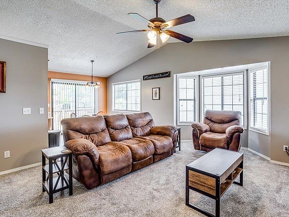 5th image of 3744 N Rushwood Ct