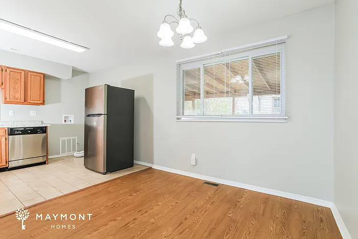 736 Marbea Dr — Photo 5