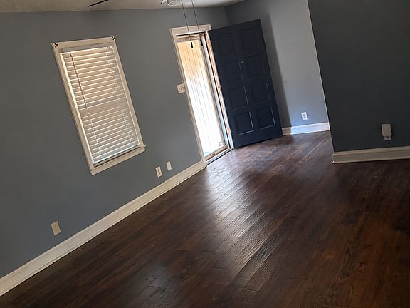 3rd image of 2822 S Estates Rd