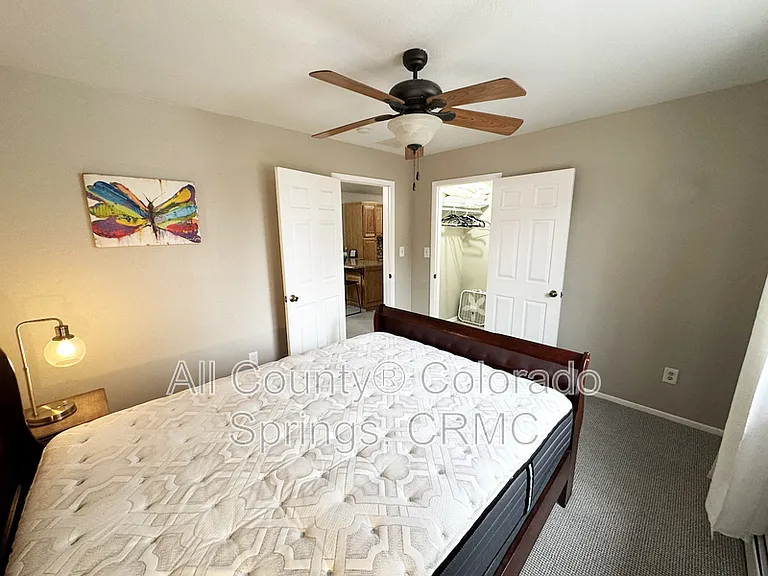2126 W Kiowa St #101 — Photo 9