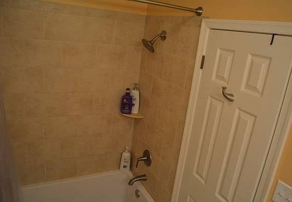 4th image of 9324 Millbranch Pl