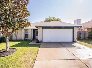 707 David Curry Dr, Round Rock, TX 78664
