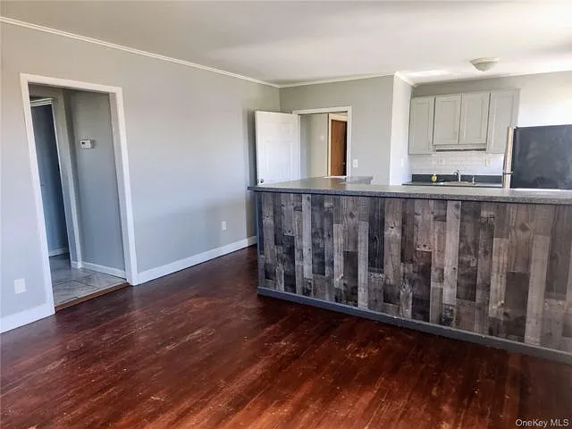 776 Montauk Hwy — Photo 4