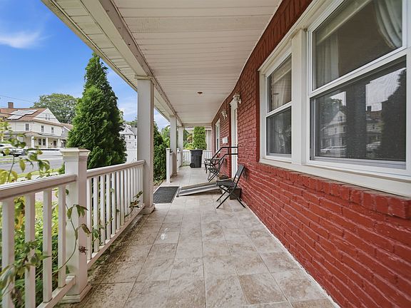 3rd image of 148 W End Ave