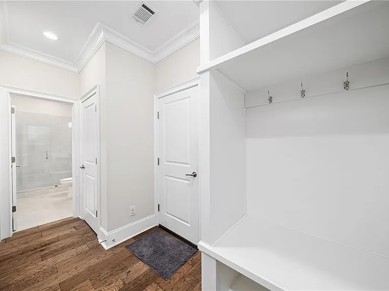 896 Mayfield Rd — Photo 25