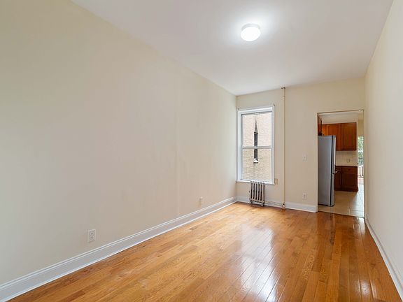 4th image of 14-14 28th Ave #4