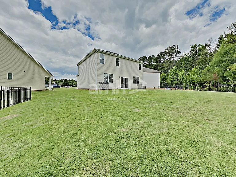 1110 Merlot Ct — Photo 19