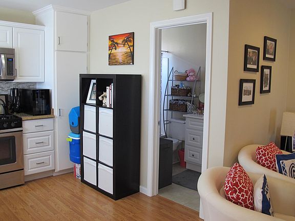 5th image of 4420 Jewell St APT C