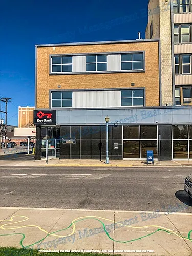 412 W Center St #305 Photo 1
