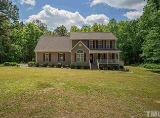 571 Barrette Ln, Wendell, NC 27591