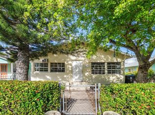 323 S M St, LAKE WORTH, FL 33460