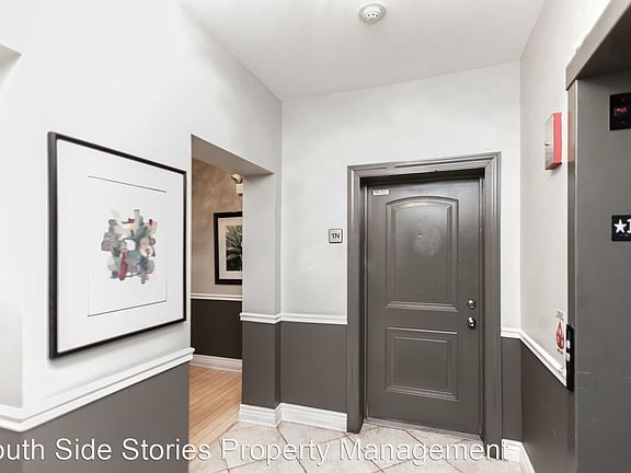2nd image of 4235 S Calumet Ave #5981751